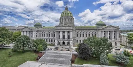 Archdiocesan Students Rally at Capitol for Education Choice, EITC Anniversary